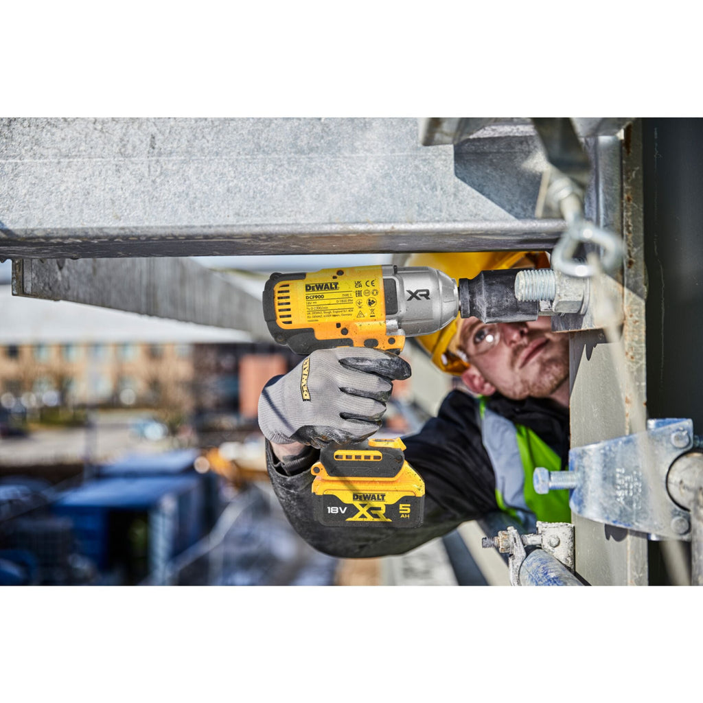 DEWALT DCF900P2T-QW Avvitatore ad impulsi alta potenza 4 modalità, 2 batterie 18V 5.0Ah, 1/2”